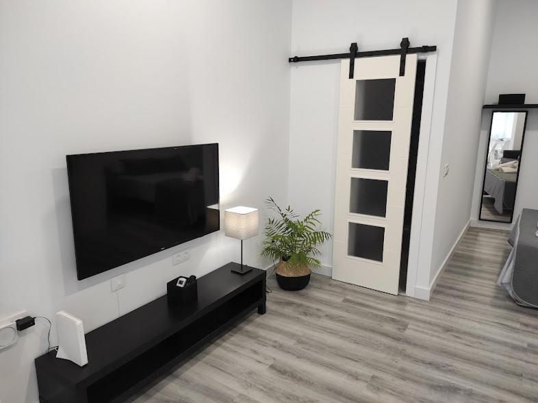 Apartamento Turistico Lyra Baena Exterior foto