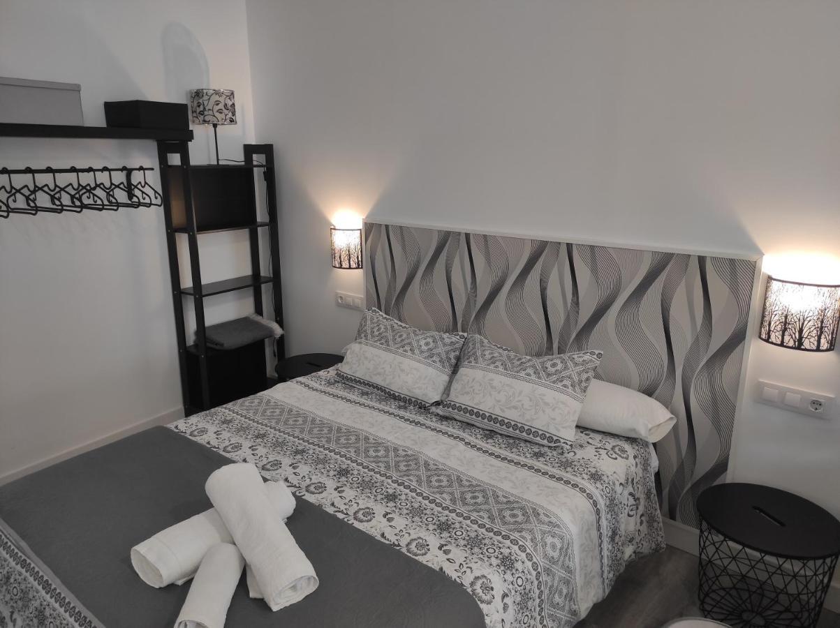 Apartamento Turistico Lyra Baena Exterior foto